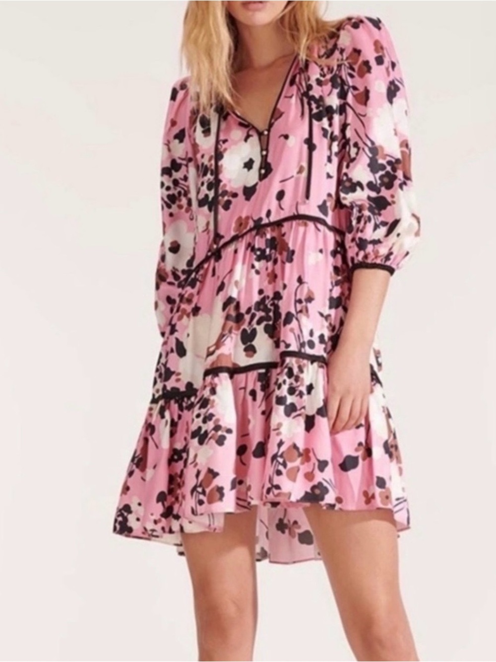 Veronica Beard Pink Floral Tiered V-Neck Dress